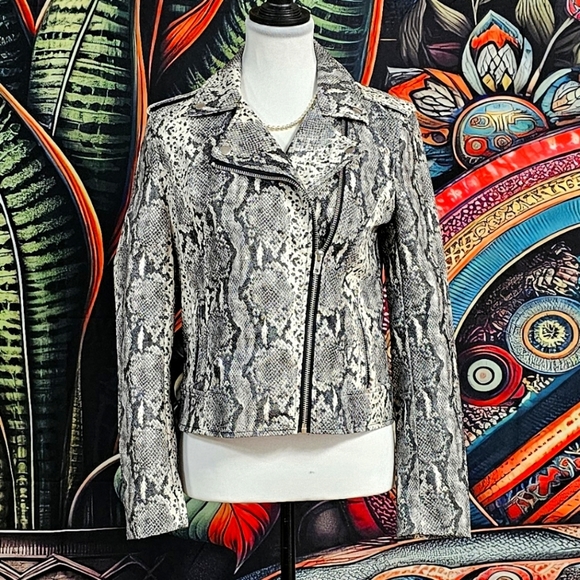 PHILOSOPHY | PYTHON SNAKESKIN FAUX LEATHER MOTO JACKET - Picture 3 of 16